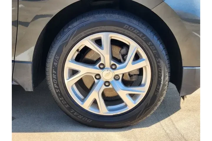 $16813 : Chevrolet Equinox 2019 LT 4d image 10