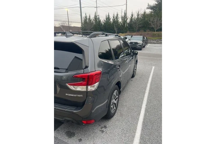 $19500 : Subaru Forester 2020 AWD Pre image 5