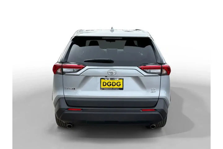 $26853 : Toyota RAV4 2024 AWD LE 4dr image 4