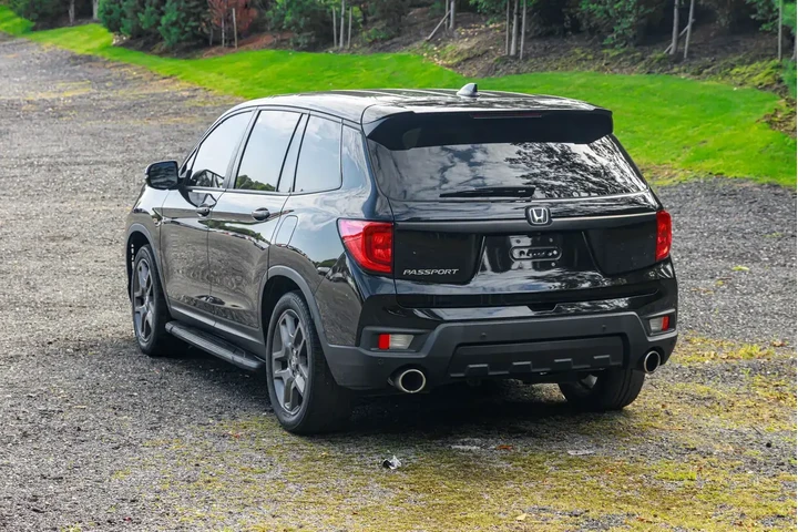 $21095 : Honda Passport 2022 EX-L 4dr image 6
