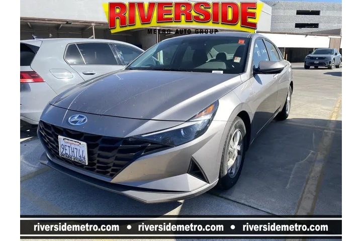 $17991 : Hyundai ELANTRA 2023 SE 4dr image 1