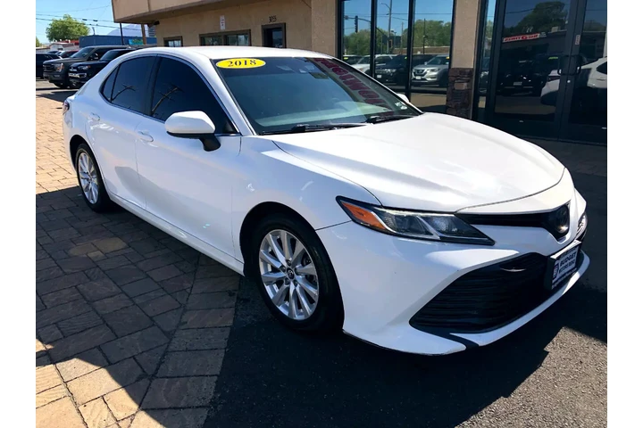 $16210 : 2018 Camry LE image 7