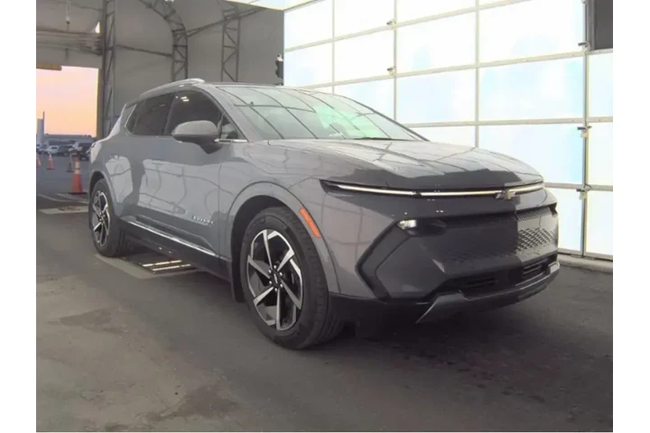 $23990 : Chevrolet Equinox EV 2024 LT image 4