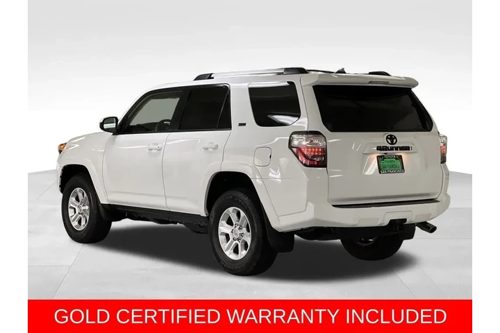 $39988 : Gold Certified2022 4Runner SR5 image 3