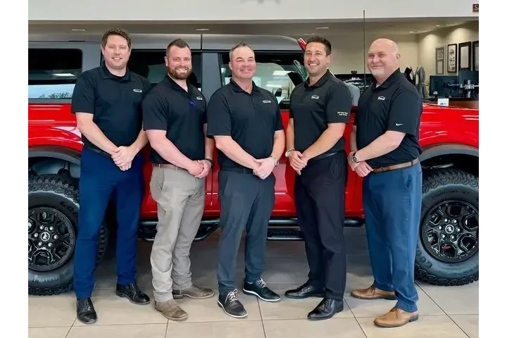 $38000 : Ford F-150 2022 4x4 XLT 4dr image 8