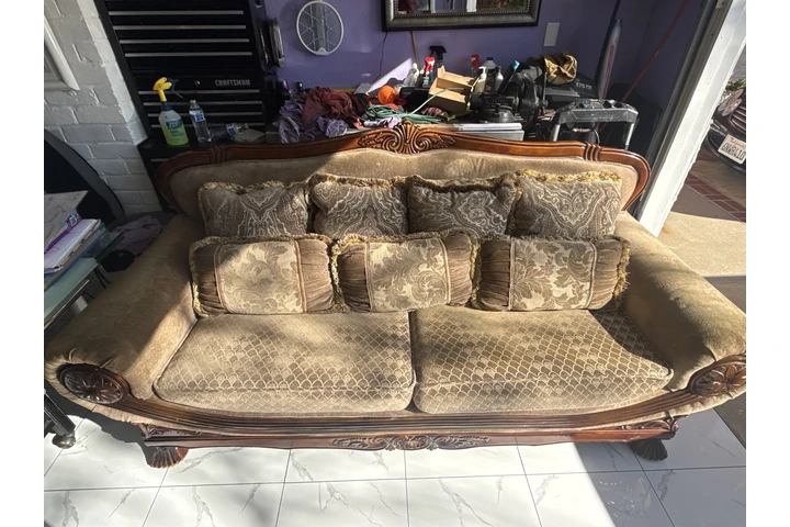 $450 : Vendo un juego de sillones image 1