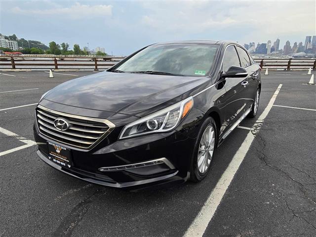 $8495 : 2015 HYUNDAI SONATA image 4