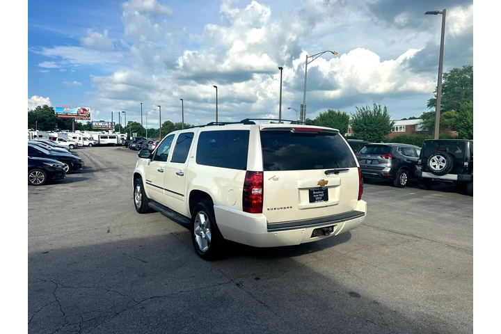 $13980 : 2014 Suburban 4WD 4dr LTZ image 4