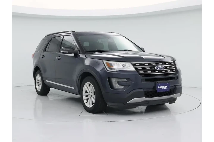 $17998 : Ford Explorer 2017 XLT 4dr S image 1