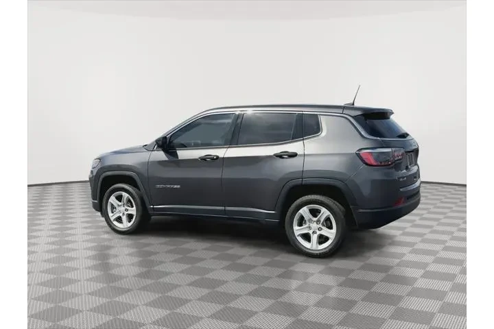 $21000 : Jeep Compass 2023 4x4 Sport image 6
