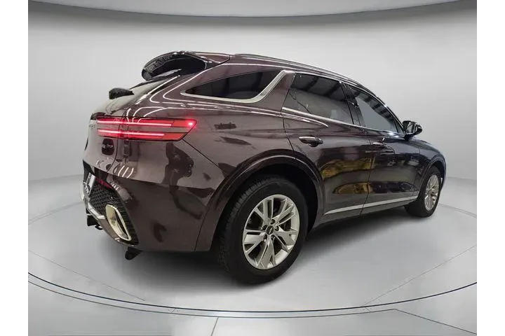 $30592 : Genesis GV70 2022 AWD 2.5T S image 8