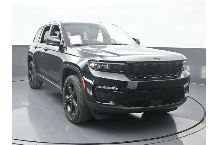 $32895 : Jeep Grand Cherokee 2024 4x4 image 9