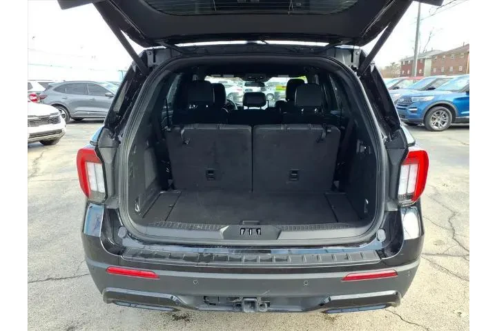 $39988 : Ford Explorer 2025 AWD ST-Li image 9