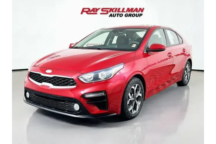 $12975 : Kia Forte 2019 LXS 4dr Sedan image 3