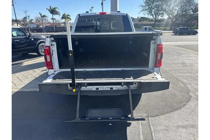 $33988 : Ford F-150 2021 4x4 XLT 4dr image 9