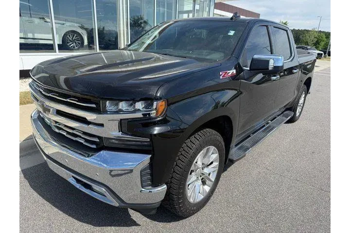 $30865 : Chevrolet Silverado 1500 201 image 2