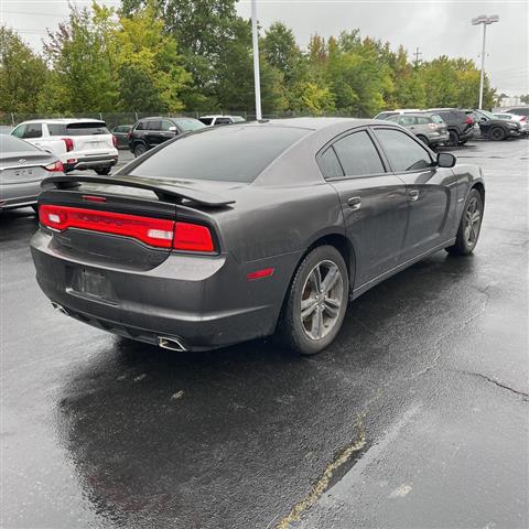 $15000 : 2014 DODGE CHARGER image 4