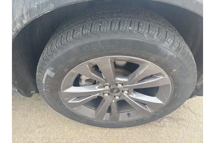 $36453 : Ford Explorer 2023 AWD XLT 4 image 4