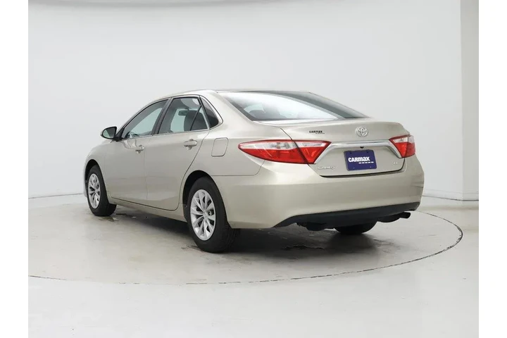 $19998 : Toyota Camry 2017 LE 4dr Sed image 2