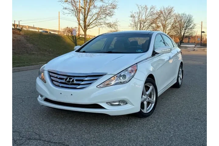 $6990 : 2013 SONATA Limited image 2