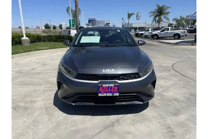 $19999 : Kia Forte 2024 LXS 4dr Sedan image 3