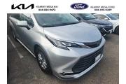 Toyota Sienna 2022 XLE 8-Pas