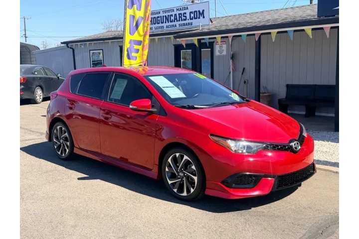 $12995 : 2016 iM Base image 1