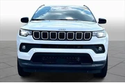 $24798 : Jeep Compass 2023 4x4 Latitu thumbnail
