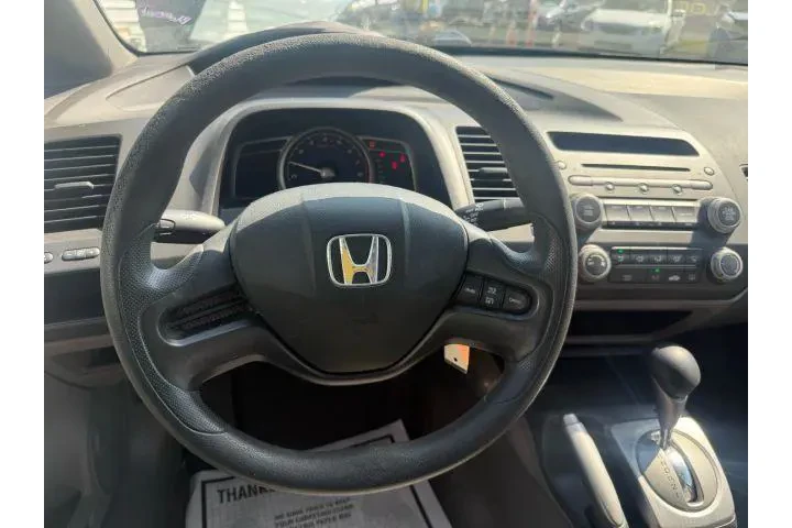 $5899 : Honda Civic 2008 LX 4dr Seda image 7