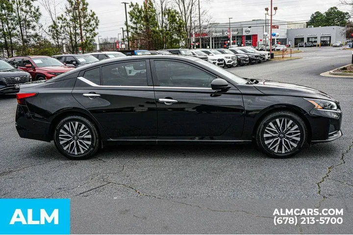 $17420 : Nissan Altima 2024 2.5 SV 4d image 7