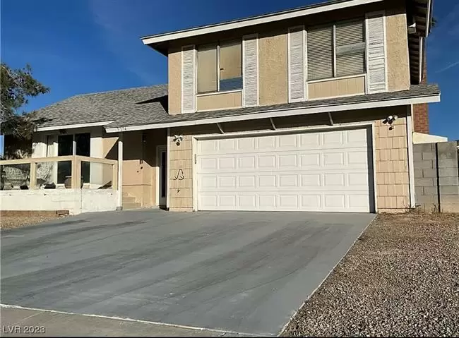 $800 : RENTING ROOMS IN  A HOUSE image 1