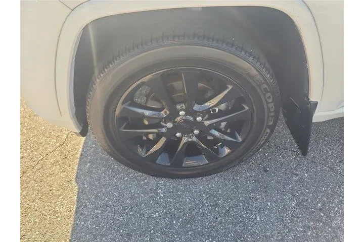 $15000 : Jeep Grand Cherokee 2019 4x2 image 9