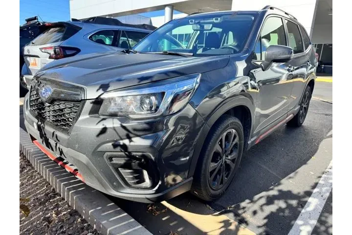 $19490 : Subaru Forester 2020 AWD Spo image 1