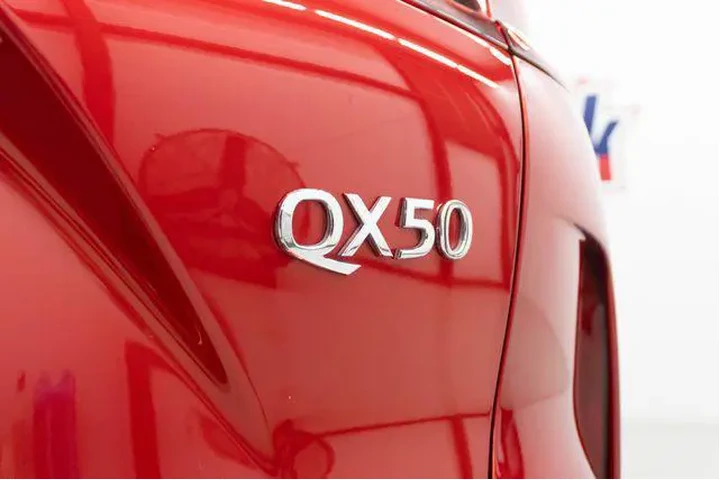 $35394 : INFINITI QX50 2023 AWD Autog image 7