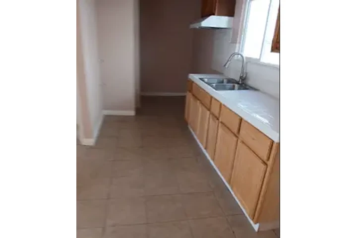 $1775 : 1 RECÁMARA APARTAMENTO image 1
