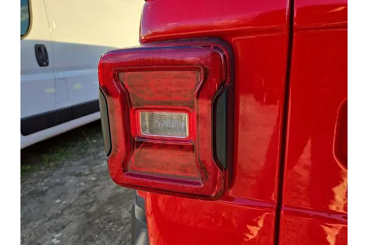 $35798 : Jeep Wrangler 2025 4x4 Sahar image 8