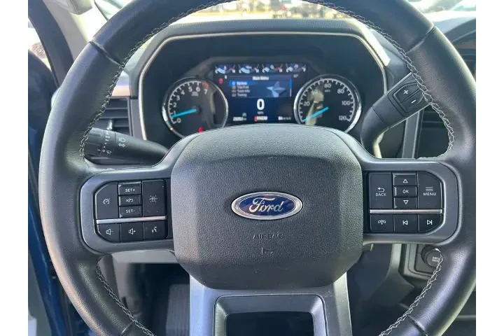 $39814 : Ford F-150 2023 4x4 XLT 4dr image 10