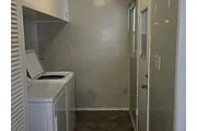 $2100 : Beautiful 2bedroom in LA thumbnail