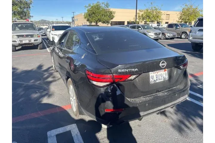 $17995 : Nissan Sentra 2024 S 4dr Sed image 2