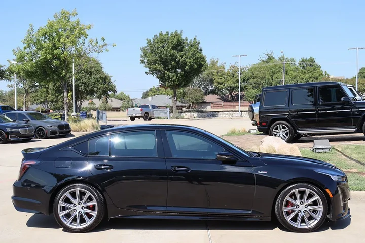 $40415 : 2020 CT5 V-Series image 6