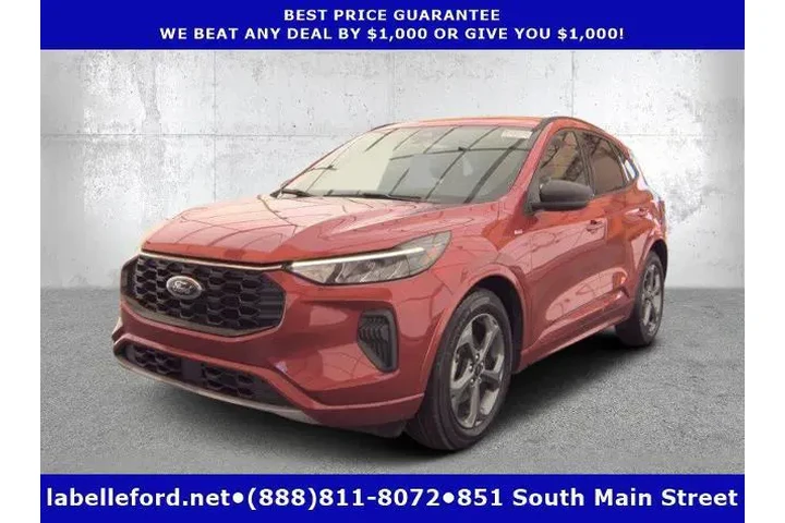 $15984 : Ford Escape 2023 ST-Line 4dr image 1