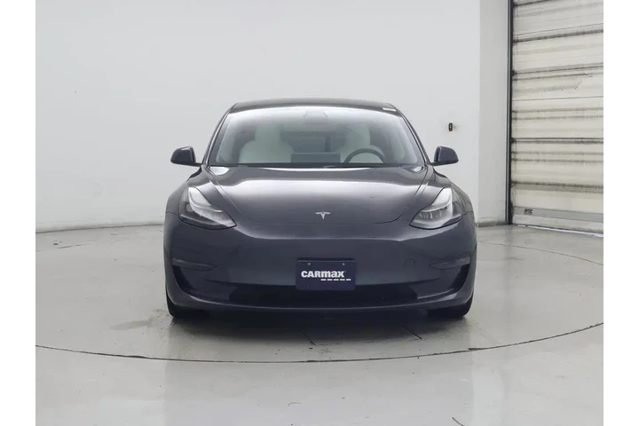 $27998 : Tesla Model 3 2022 AWD Long image 5