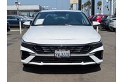 $27777 : Hyundai ELANTRA Hybrid 2025 thumbnail