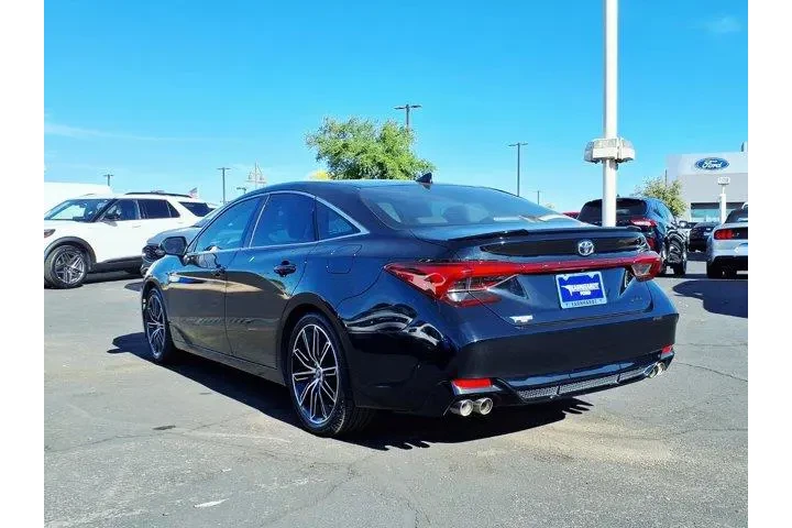 $19732 : Toyota Avalon 2019 XLE 4dr S image 4