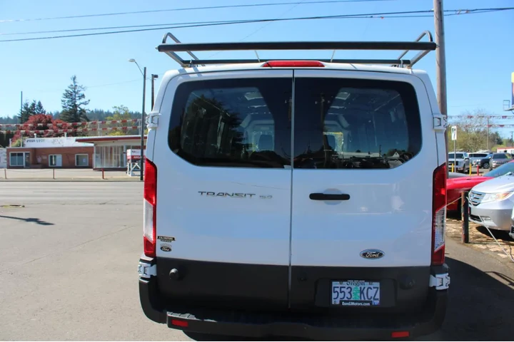 $17395 : 2017 Transit Van T-150 148" L image 6
