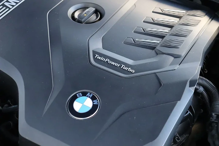 $26777 : 2021 4 Series 430i image 1