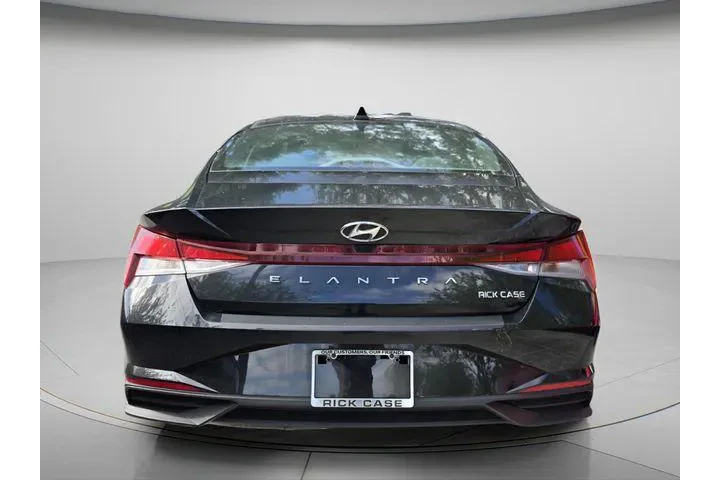 $17173 : Hyundai ELANTRA 2023 SEL 4dr image 5