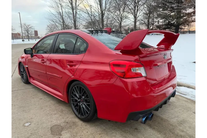 $19995 : 2017 WRX STI image 5