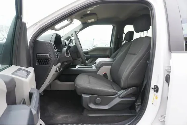 $17888 : Ford F-150 2018 4x2 Lariat 4 image 7