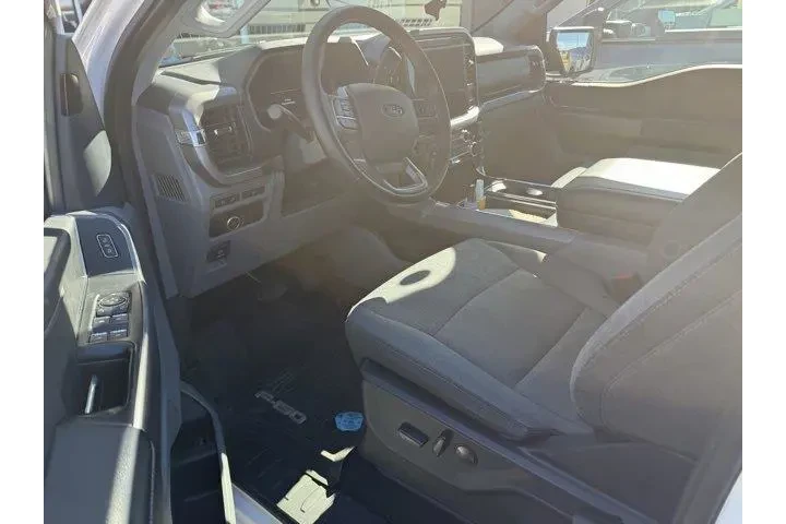 $38374 : Ford F-150 2024 4x2 XLT 4dr image 9